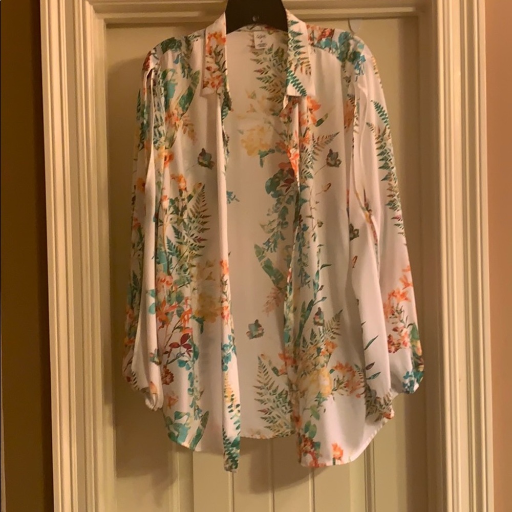 Button Down Top with slit in sleeves